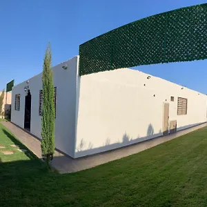 Familiale Avec Piscine A Golf Villa